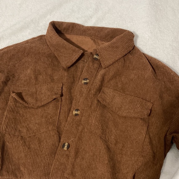 Brown cropped corduroy jacket size small - Picture 2 of 4